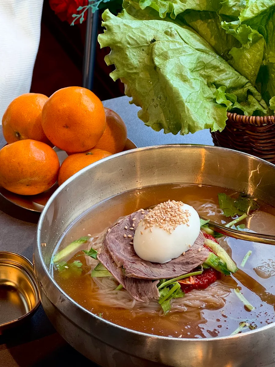 cold noodle soup 朝鲜冷面